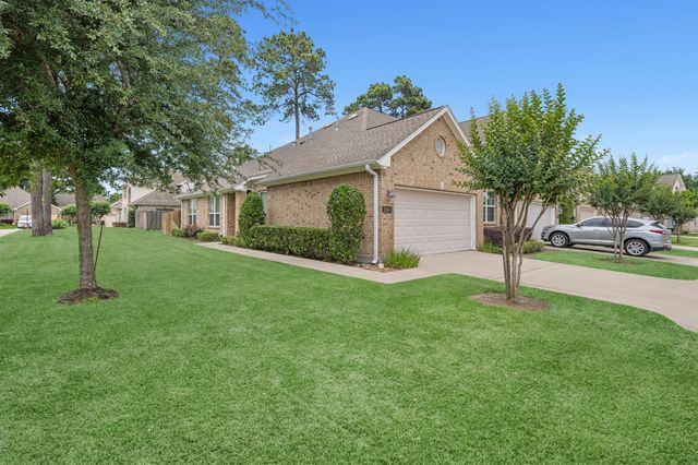 2034 Que Manor Drive, Houston, TX 77090