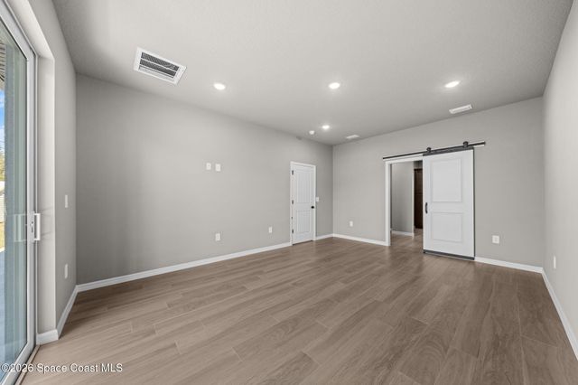 1008 Tevis Street SE, Palm Bay, FL 32909