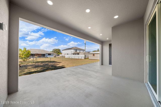 1008 Tevis Street SE, Palm Bay, FL 32909