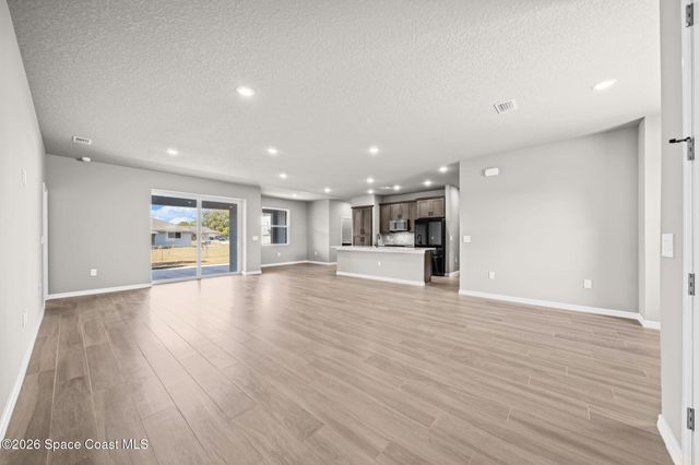 1008 Tevis Street SE, Palm Bay, FL 32909