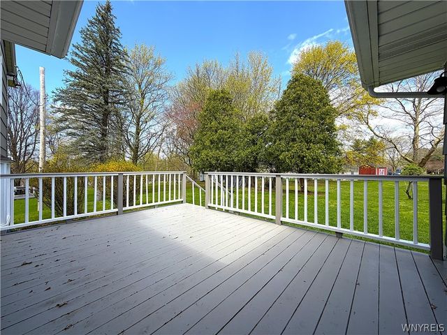 24 Dahlia Drive, Perinton, NY 14450