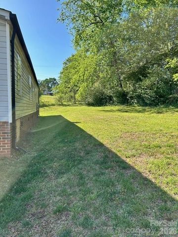 4123 Stonecreek Drive, Valdese, NC 28690