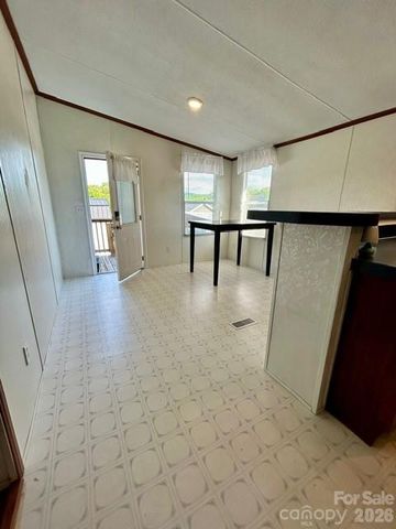 4123 Stonecreek Drive, Valdese, NC 28690