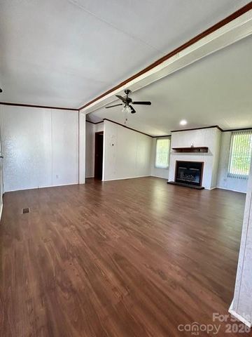 4123 Stonecreek Drive, Valdese, NC 28690