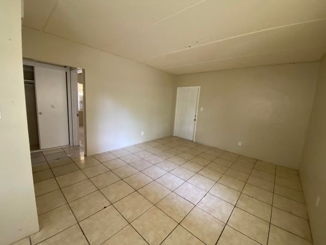 1401 NW 3rd Court 10, Fort Lauderdale, FL 33311