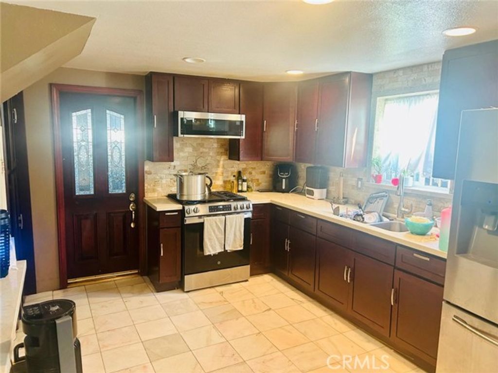 15224 Mariposa Avenue, Chino Hills, CA 91709