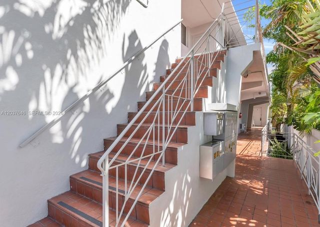 7619 Abbott Avenue 9, Miami Beach, FL 33141