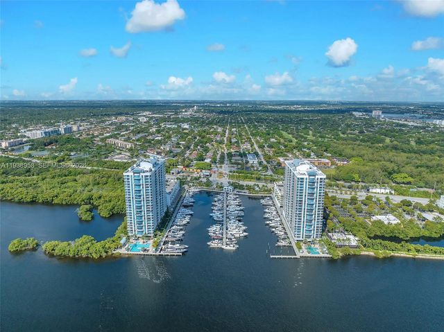 17111 Biscayne Blvd 411, North Miami Beach, FL 33160