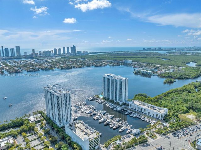 17111 Biscayne Blvd 411, North Miami Beach, FL 33160