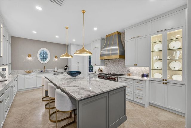 11912 Palma Drive, Palm Beach Gardens, FL 33418