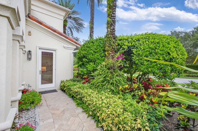 11912 Palma Drive, Palm Beach Gardens, FL 33418