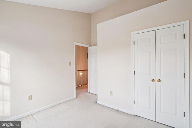 4153 KENTMERE SQ, Fairfax, VA 22030