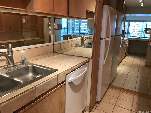 1645 Ala Wai Boulevard 903, Honolulu, HI 96815