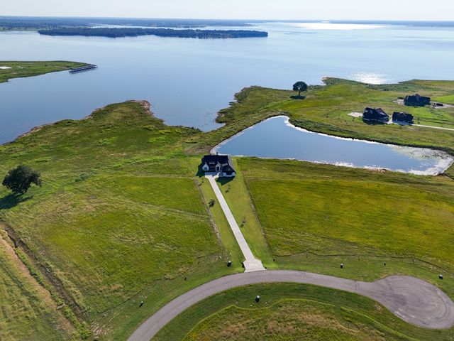 415 Sailview Court, Honey Grove, TX 75446