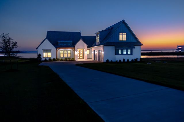 415 Sailview Court, Honey Grove, TX 75446