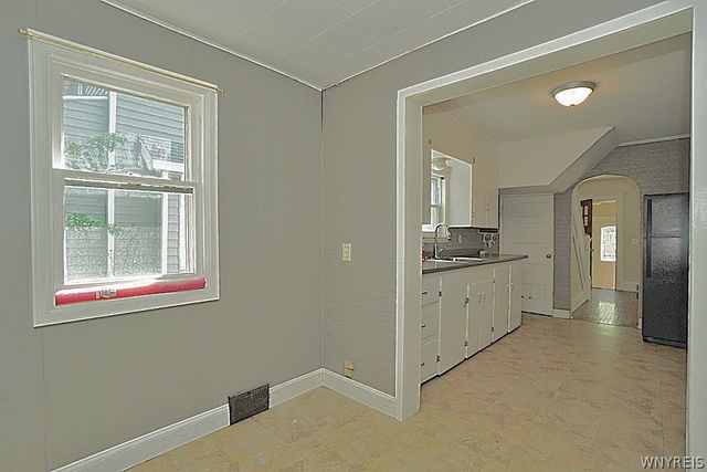 89 Tremaine Avenue, Tonawanda, NY 14217