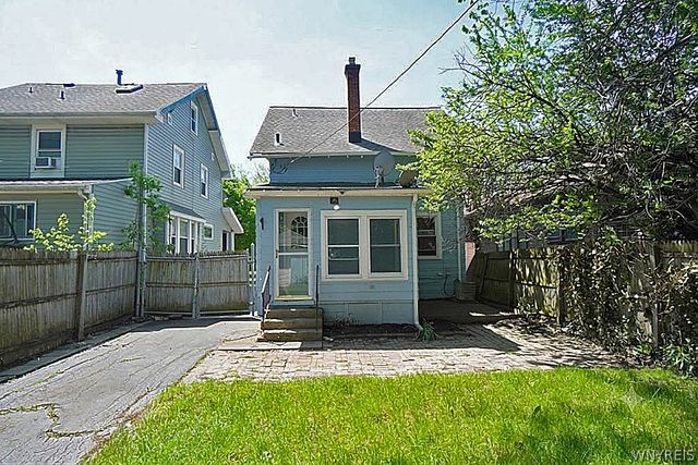 89 Tremaine Avenue, Tonawanda, NY 14217
