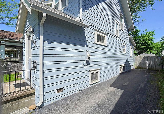 89 Tremaine Avenue, Tonawanda, NY 14217