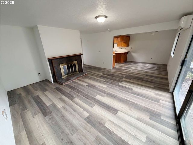 7144 Sw MURRAY Blvd, Beaverton, OR 97008