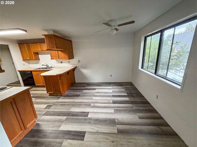 7144 Sw MURRAY Blvd, Beaverton, OR 97008