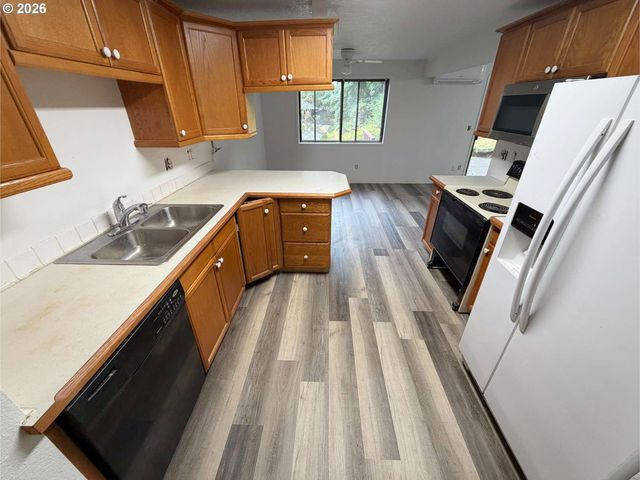 7144 Sw MURRAY Blvd, Beaverton, OR 97008