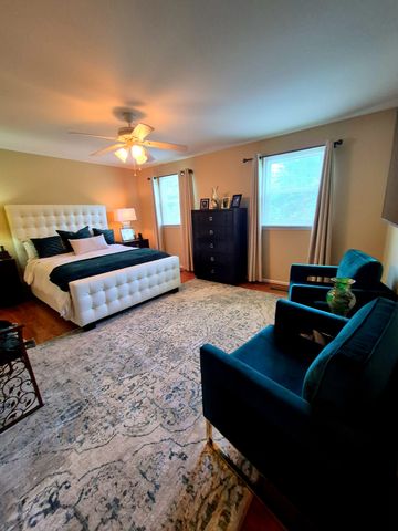 128 Boxwood Dr, Franklin, TN 37069