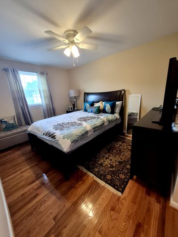 128 Boxwood Dr, Franklin, TN 37069