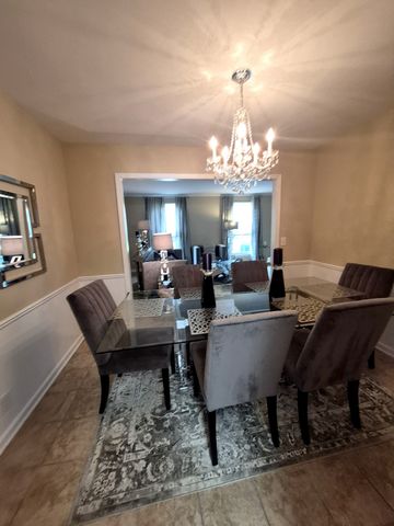 128 Boxwood Dr, Franklin, TN 37069