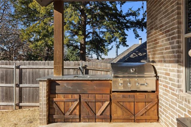 8624 Snow Court, Arcadia, OK 73007