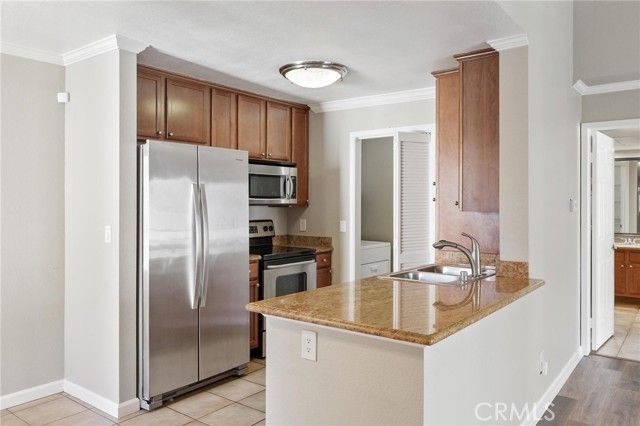 1027 Vista Del Cerro Unit 201, Corona, CA 92879