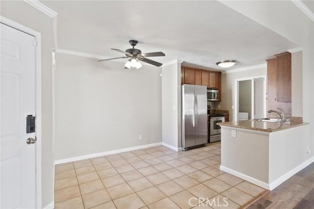 1027 Vista Del Cerro Unit 201, Corona, CA 92879