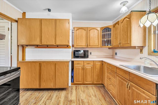 61 Soundview Avenue, Shelton, CT 06484