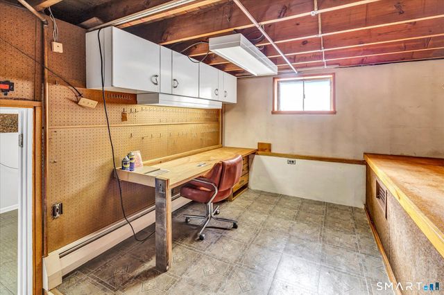 61 Soundview Avenue, Shelton, CT 06484