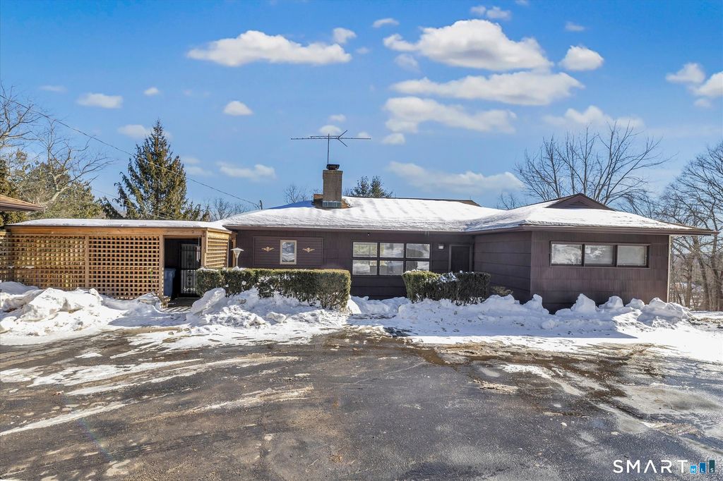 61 Soundview Avenue, Shelton, CT 06484