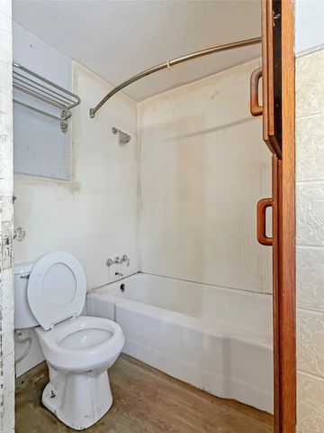 425 2nd Street, West Des Moines, IA 50265