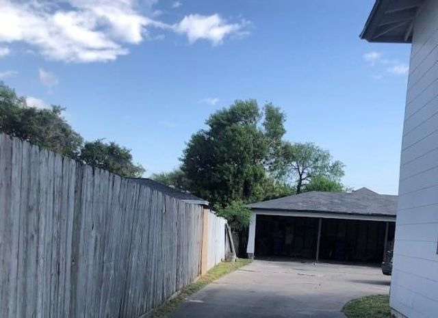 826 Hancock Ave, Corpus Christi, TX 78404