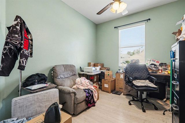 2130 ROANOKE SPRINGS DRIVE, Ruskin, FL 33570