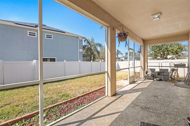 2130 ROANOKE SPRINGS DRIVE, Ruskin, FL 33570