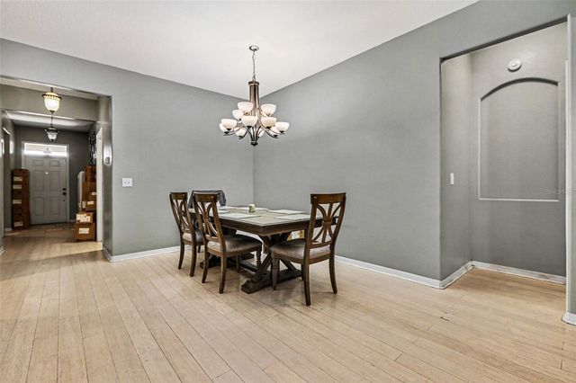 2130 ROANOKE SPRINGS DRIVE, Ruskin, FL 33570