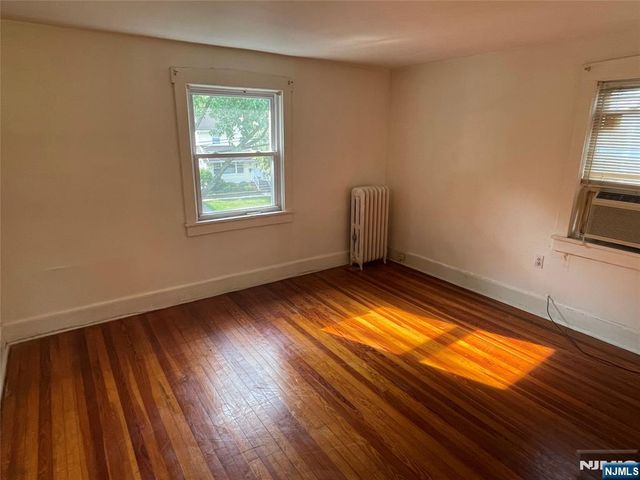 381 Beech Street, Teaneck, NJ 07666
