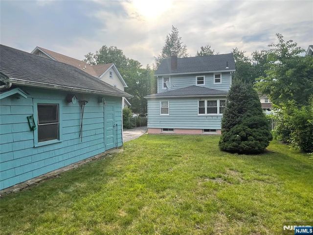 381 Beech Street, Teaneck, NJ 07666
