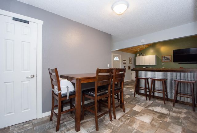 2007 6th Street S, Moorhead, MN 56560