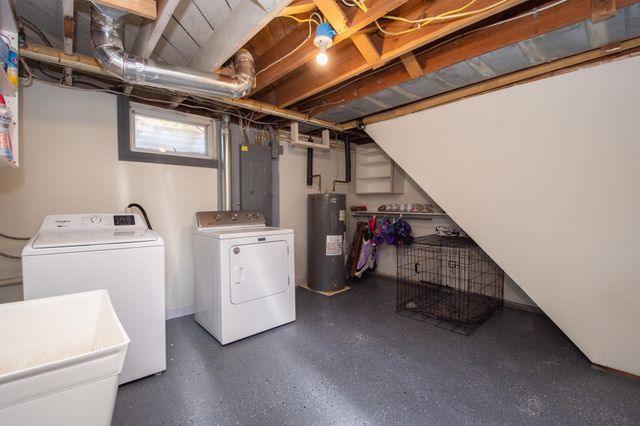 2007 6th Street S, Moorhead, MN 56560