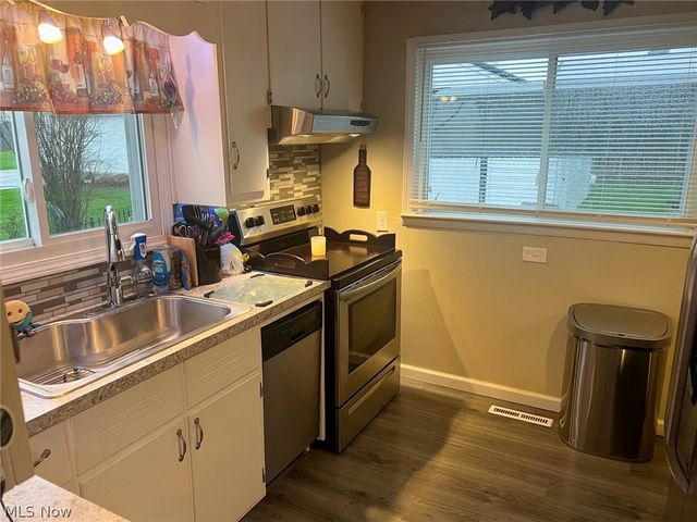 37 23rd Street NW, Massillon, OH 44647