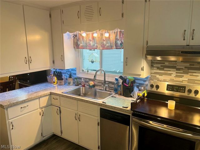 37 23rd Street NW, Massillon, OH 44647