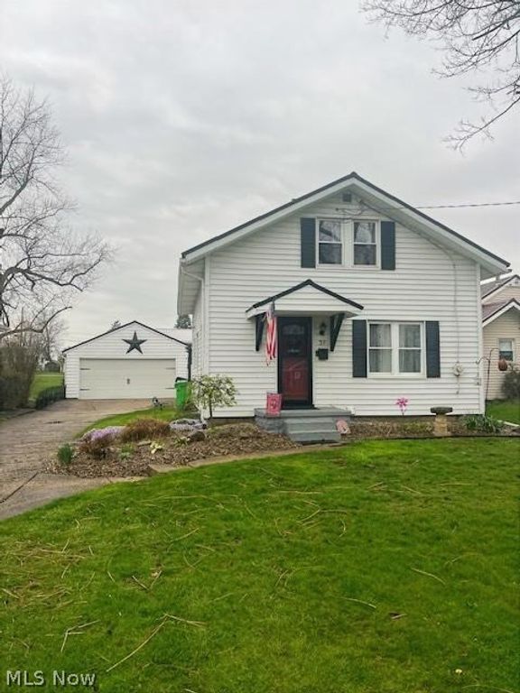 37 23rd Street NW, Massillon, OH 44647