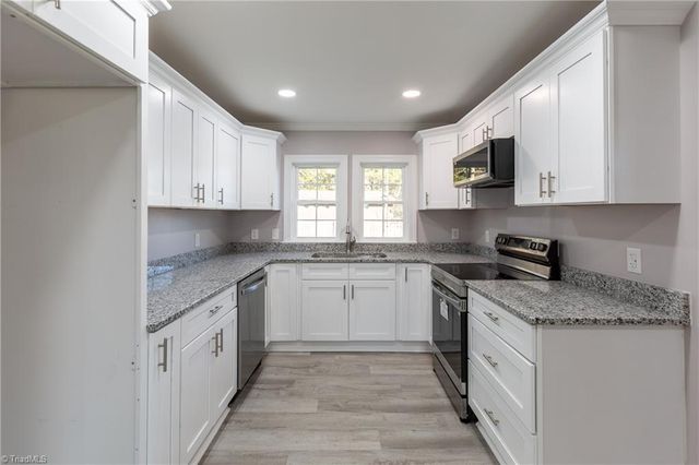 1517 Skeet Club Road, High Point, NC 27265