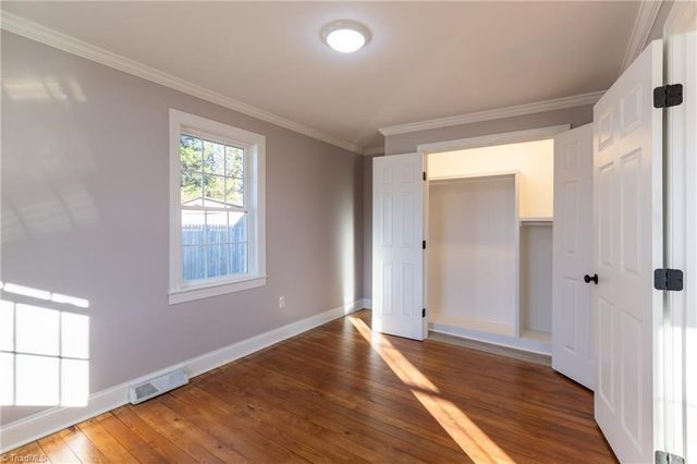 1517 Skeet Club Road, High Point, NC 27265