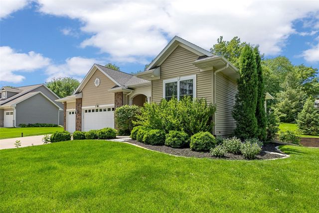 1506 Brown Deer Road, Coralville, IA 52241