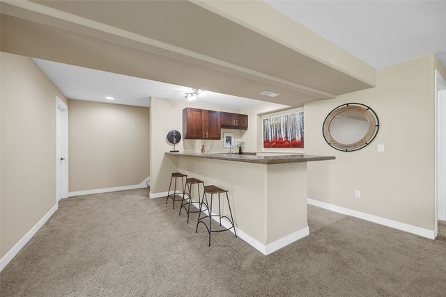 1506 Brown Deer Road, Coralville, IA 52241